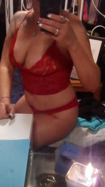 , 29  female escort, Victoria