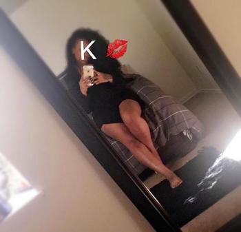 , 24  female escort, Victoria