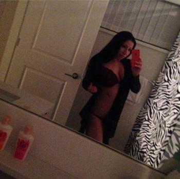 , 22  female escort, Victoria