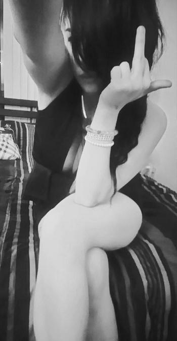 , 23  female escort, Victoria
