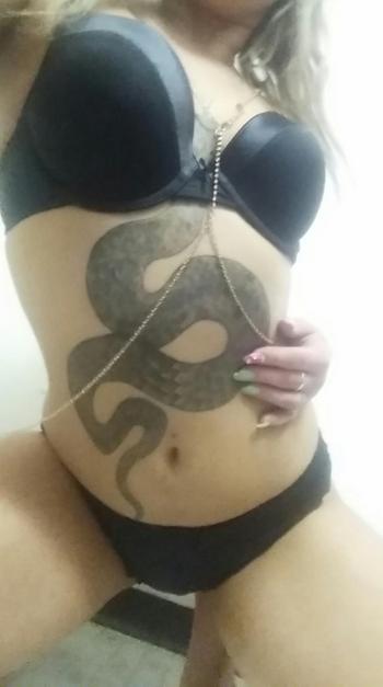 , 23  female escort, Victoria