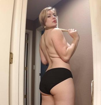 Anne, 26 Caucasian/White female escort, Victoria