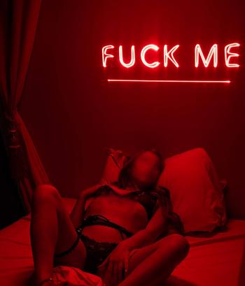 Sarah, 24 Caucasian/White female escort, Victoria