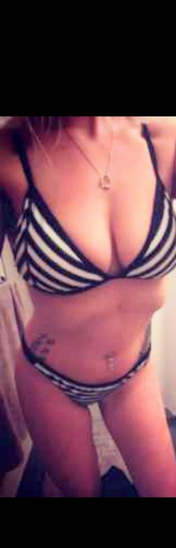 Natalia, 29 Caucasian/White female escort, Victoria
